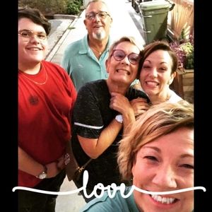 Meet your Posher, Debbie